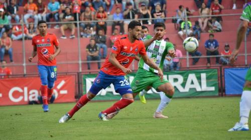 Vuelve la alegría al Trébol, Municipal consigue su primer triunfo