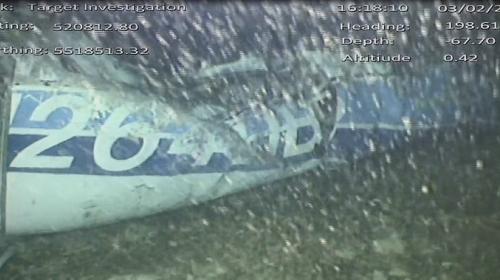 Hallan un cuerpo en los restos del avión de Emiliano Sala