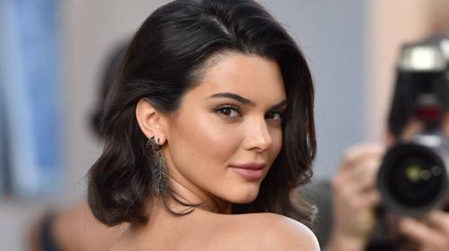 Kendall Jenner arrasa con la sensual imagen para "Vogue Italia"