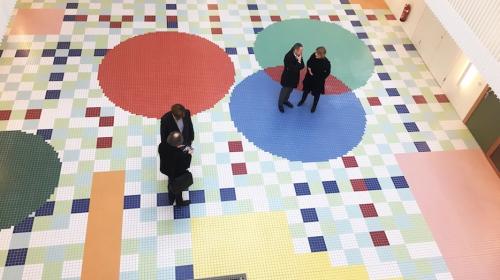 Guatemalteco se inspira en su pa&iacute;s para pieza expuesta en Austria