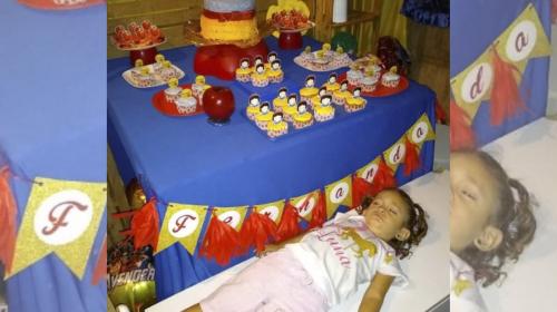 Ni&ntilde;a mordi&oacute; una manzana y cay&oacute; al suelo... todo por una actuaci&oacute;n