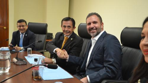 Se rompe la alianza que postularía a Roberto Arzú