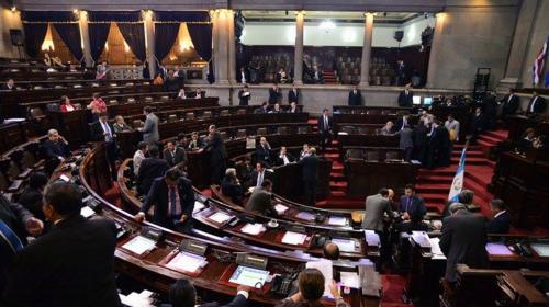 EE. UU., "profundamente" preocupado por una iniciativa de ley