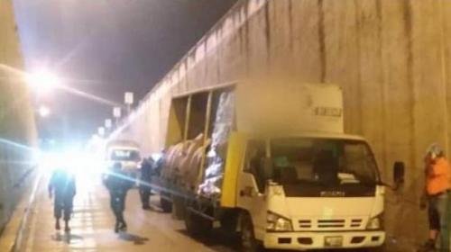 Tiroteo contra camión repartidor complica tránsito en zona 18