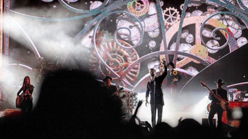 Ricardo Arjona record&oacute; su &eacute;poca de maestro en Guatemala