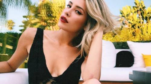 La foto viral de la hija de Luis Miguel con Emily Ratajkowski