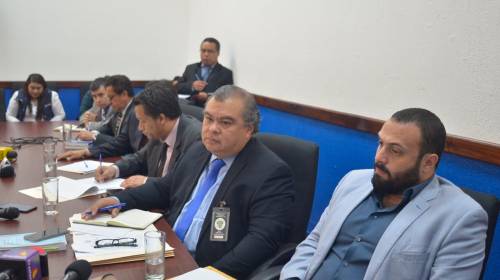 Diputados no reelectos cuestionan a jefe de inform&aacute;tica del TSE