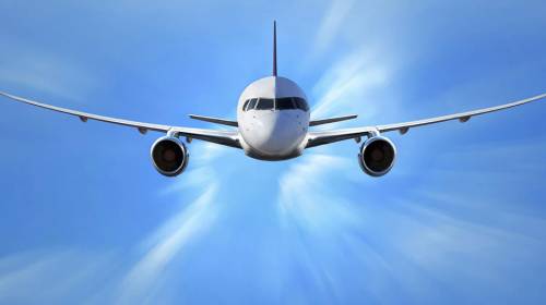 P&aacute;nico en pleno vuelo por incendio de bater&iacute;a para celular