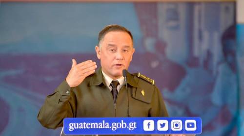 Ministro de la Defensa: "No fue una compra, fue una adquisición"