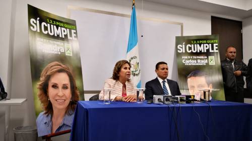 Sandra Torres amenaza con investigaciones por compra de aviones