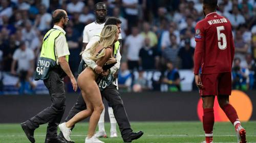 La invasora de la Champions fue arrestada en la final de Brasil