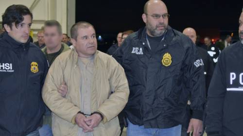 Los viejos enemigos que esperan al “Chapo” Guzmán en prisión