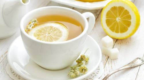 Esto te pasar&aacute; si tomas agua con lim&oacute;n todas las ma&ntilde;anas