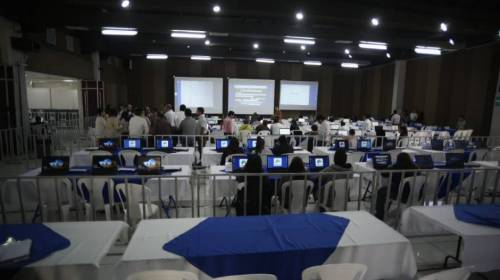 Los expertos extranjeros que evaluarán el software del TSE