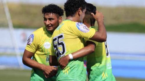 Equipo de Primera División pierde su partido por deudas