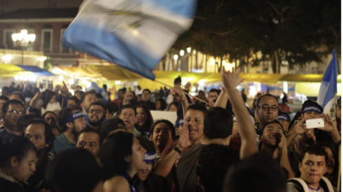 Convocan a manifestar contra Jimmy, luego de acuerdo con EE.UU.