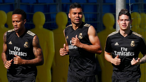 James entrena con el Real Madrid y le comunica que "se queda"