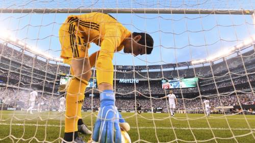 ¡Alerta! Lesión deja fuera al arquero titular del Real Madrid