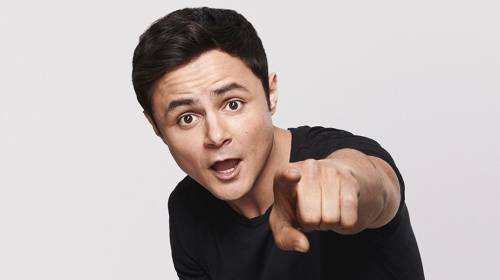 Guatemalteco lanza "premiere" de su comedia en EE.UU.