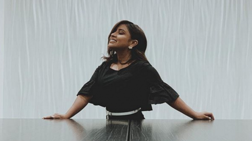 Paola Chuc celebra con su voto esta fiesta electoral 