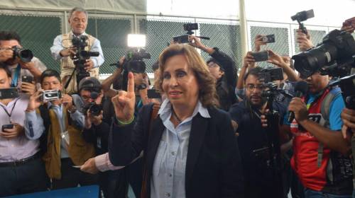 Sandra Torres ofrece alianza a Mulet, pero &eacute;l la rechaza