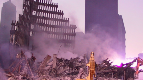 Revelan fotos in&eacute;ditas del ataque terrorista a las torres gemelas