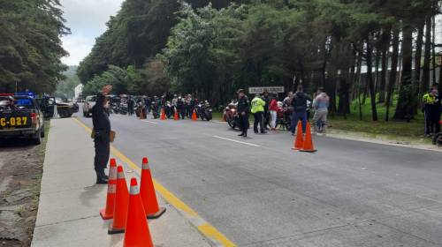¡Cachados! Q25 mil de multa a motoristas por carrera clandestina