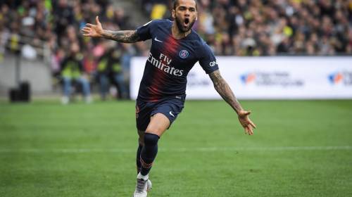 Dani Alves sorprende con importante anuncio sobre su futuro