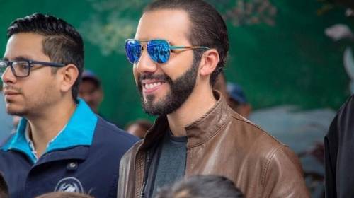 Bukele es "el presidente m&aacute;s guapo y cool del mundo", seg&uacute;n &eacute;l