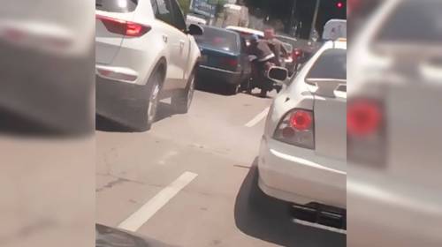 Motoladrones vigilan a su v&iacute;ctima para asalto en zona 10