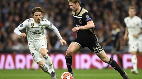 Las fotos de Frenkie de Jong que humillan a Luka Modric