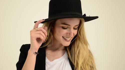 Karaoke502: Sí, Stephanie Zelaya canta ópera y rancheras 