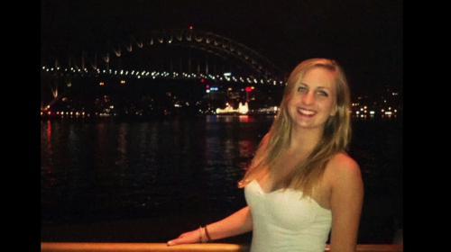 Padres de Catherine ruegan ayuda para localizarla sana y salva