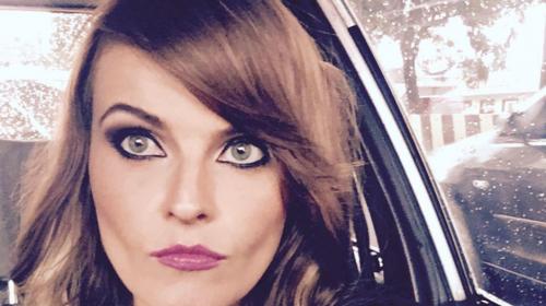 Gloria Álvarez "se postula" a la Presidencia en redes sociales