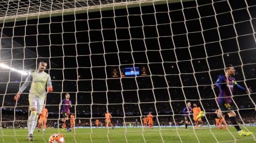 Afición del Betis se rinde ante la soberbia presentación de Messi