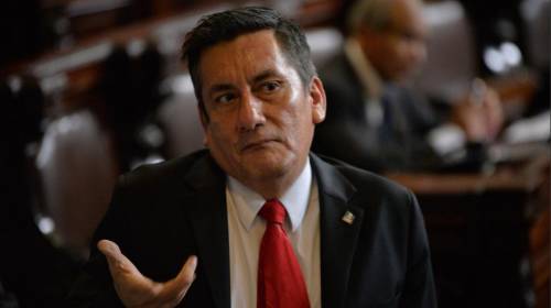 TSE rechaza candidatura del diputado Roberto Villate