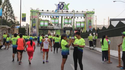 &iexcl;Tr&aacute;fico imposible! Una carrera, concierto y un partido de f&uacute;tbol