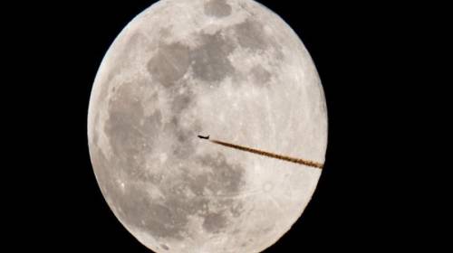 &iquest;La luna est&aacute; envejeciendo? la NASA asegura que tiene "arrugas"