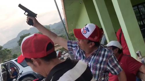 TSE analiza inscripción del candidato de UCN que disparó al aire