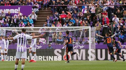 Arrestan a jugadores y sospechan ama&ntilde;o del Valencia-Valladolid