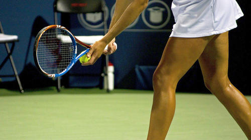 Dos tenistas terminan a golpes despu&eacute;s de un apret&oacute;n de manos