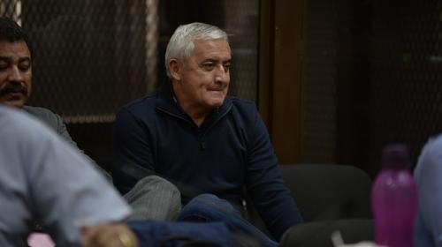 La foto familiar de Otto Pérez dentro de Mariscal Zavala