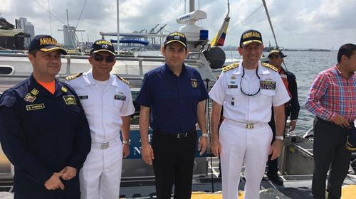 Buque comprado por el Ej&eacute;rcito llega este martes a Guatemala