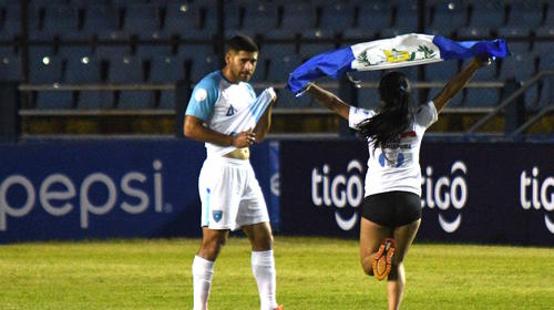 Los memes de "la hazaña" de Esme La Chispuda invaden las redes