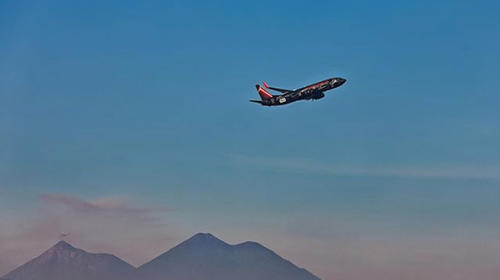 La foto más linda del despegue del avión "Star Wars" en Guatemala