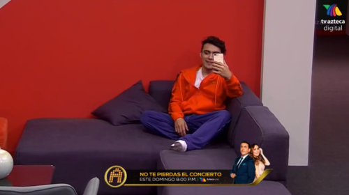 Emotiva videollamada de Dennis Arana con su familia en Guatemala