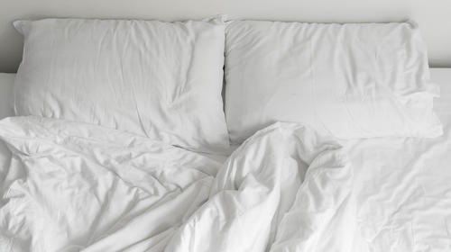 Hacer la cama puede ser da&ntilde;ino para la salud, revela estudio