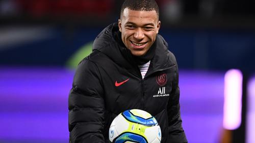 "Estoy enamorado de Mbappé", asegura Zinedine Zidane