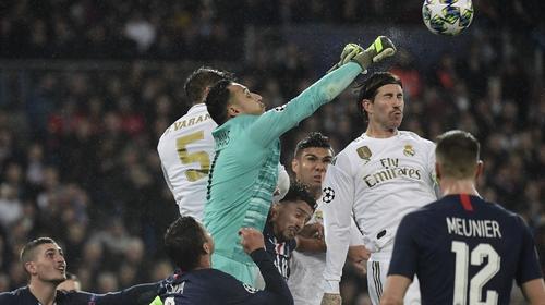 Keylor Navas evita una paliza del Madrid al PSG 