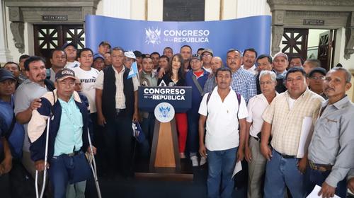 Iniciativa pretende indemnizar a militares del conflicto armado